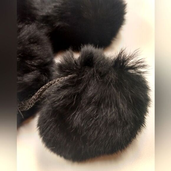 Vintage Fur Ball Black Scarf Winter Women's Accessories - Picture 5 of 10
